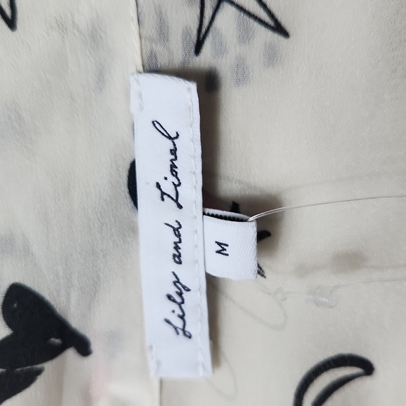 Lilly and lionel medium button down shirt - Picture 3 of 5